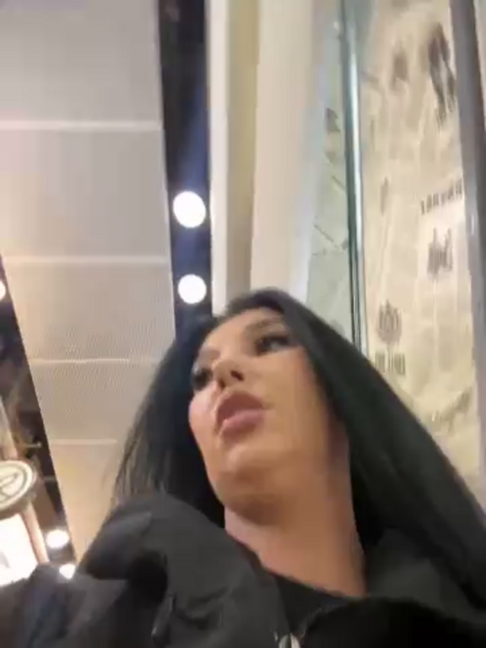 Tisha_Busty