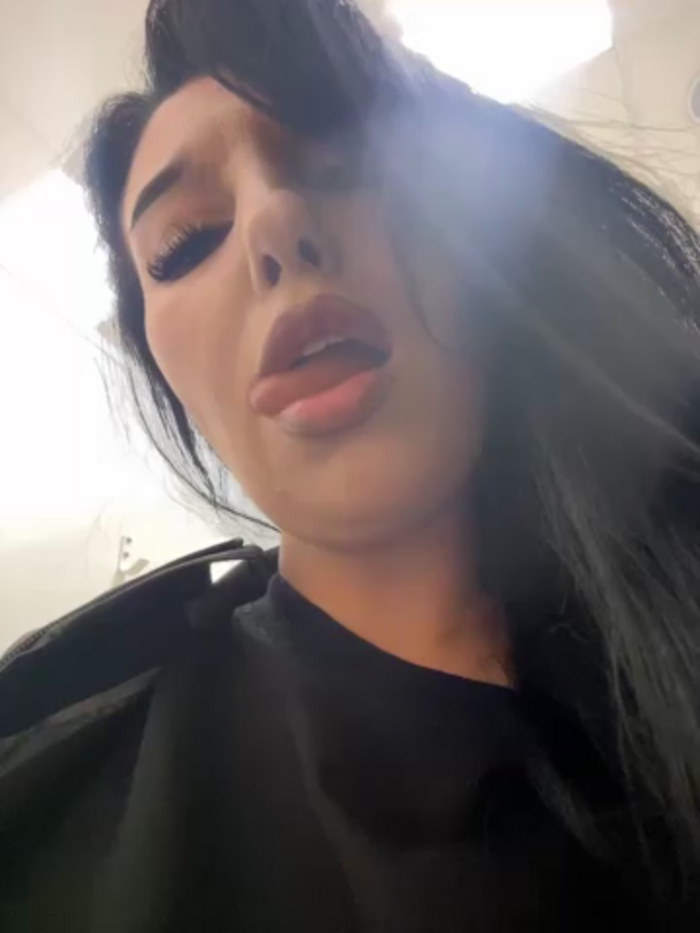Tisha_Busty
