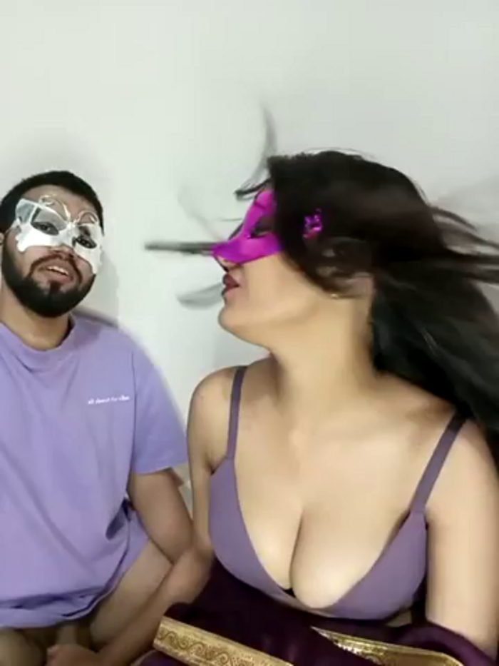 Erotic_R
