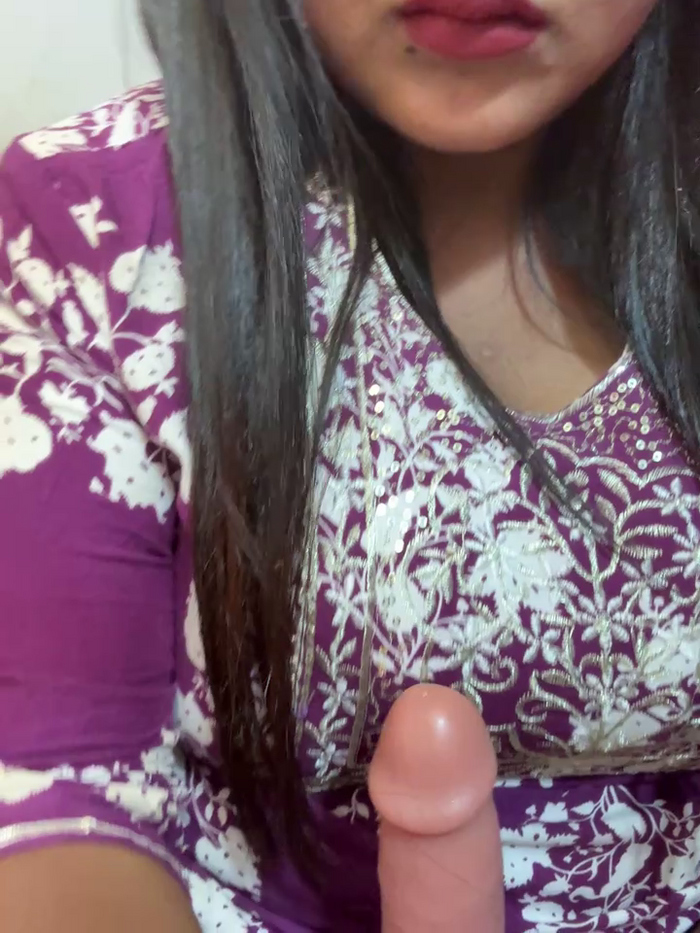 Ayesha_mahi