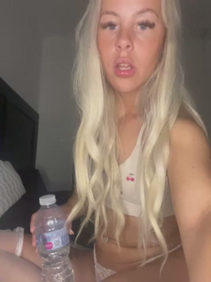 Blondebabee_x