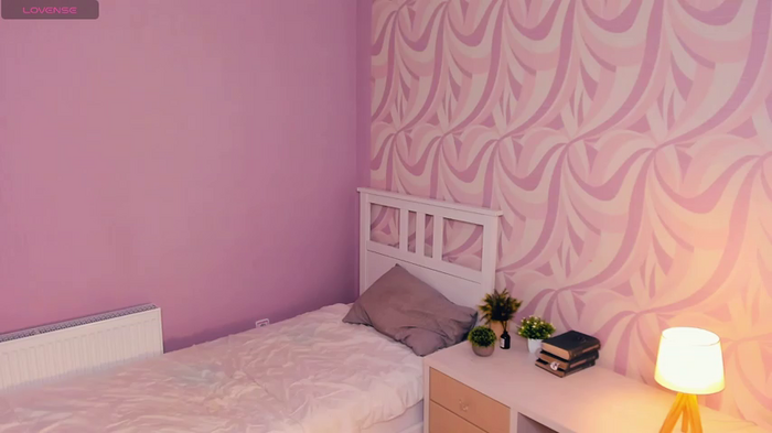 FloraDobb