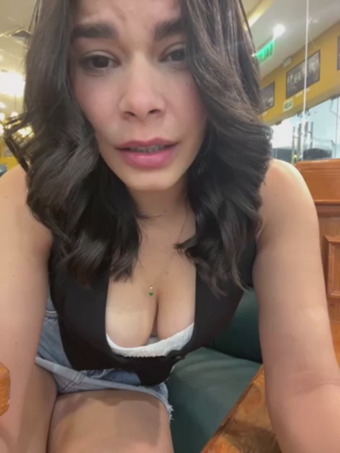 Leah_Honey26