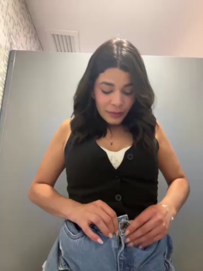 Leah_Honey26
