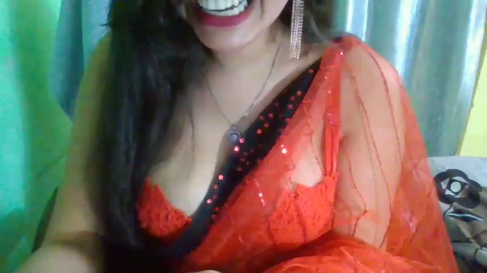 Yashika_Love1