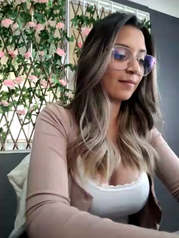 Isabella_Varella