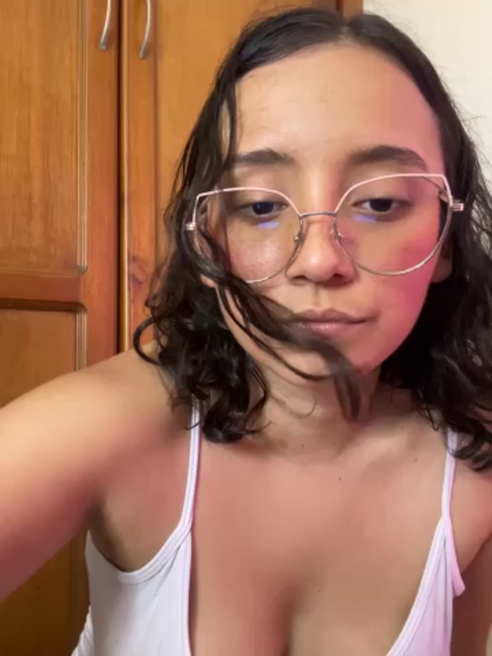 Kay_LustyWife