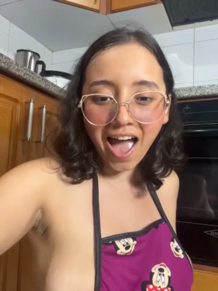 Kay_LustyWife