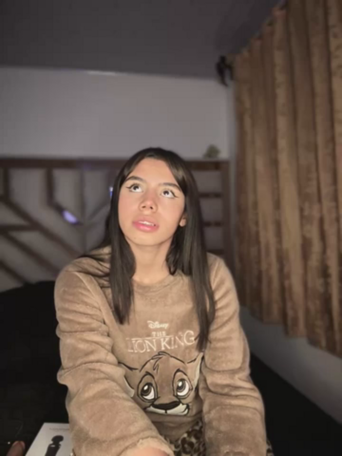 Laura-Khalifa