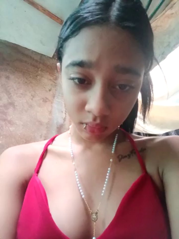 Zoe_Sweett18