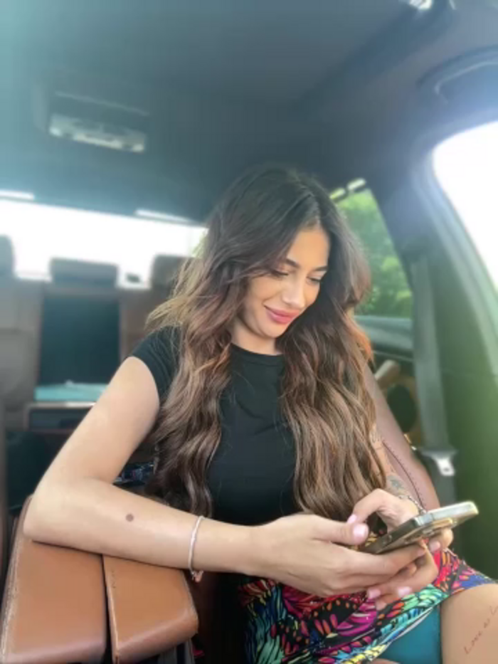 LaraVegas_