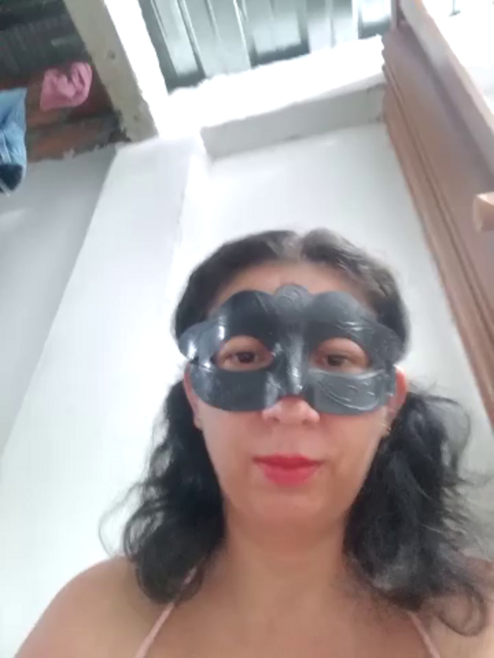 Mature-Mom