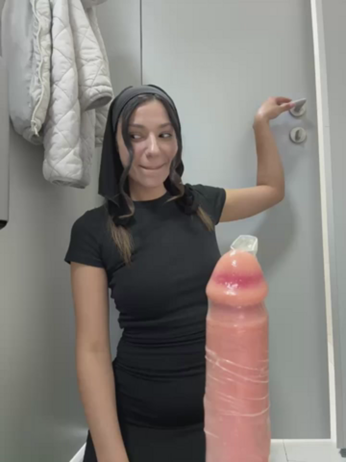 _MiaQueen_