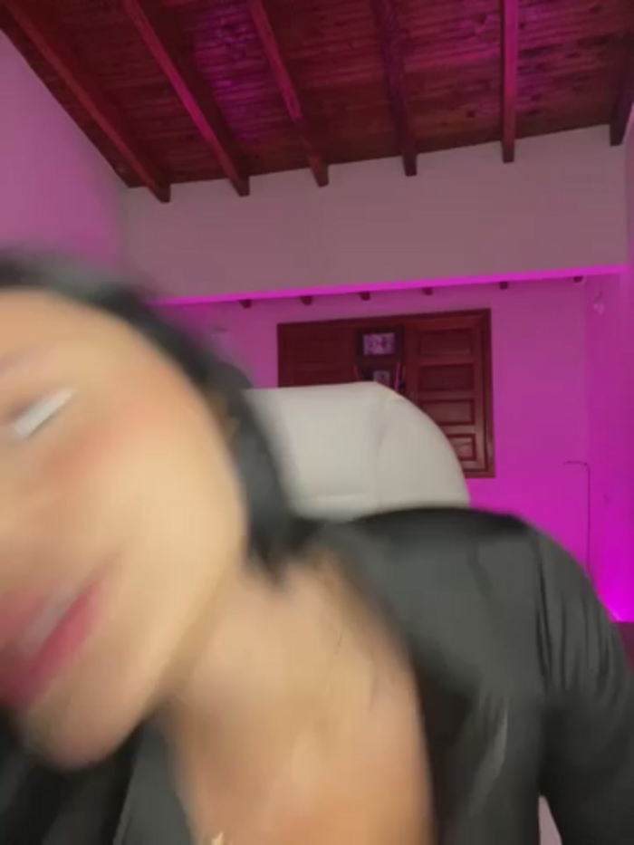 Ale_Lewis