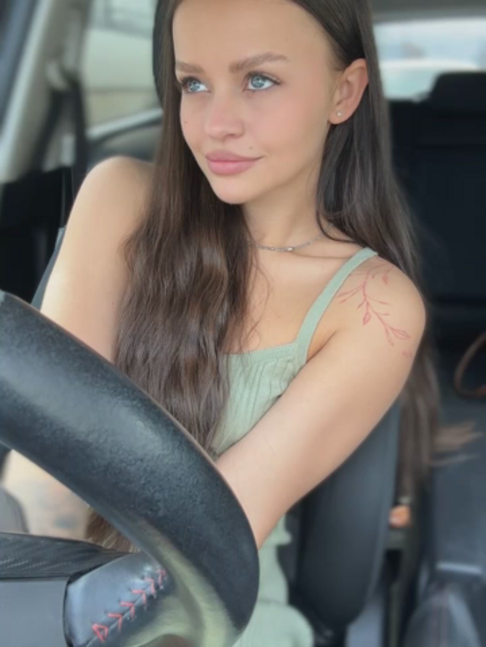 AngelinaTeller