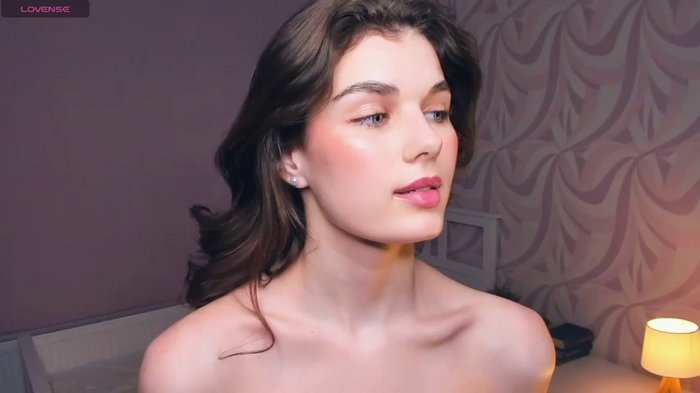 FloraDobb