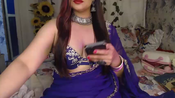 Mahimagic_doll