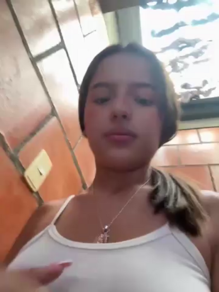 Sofia18_pinkk