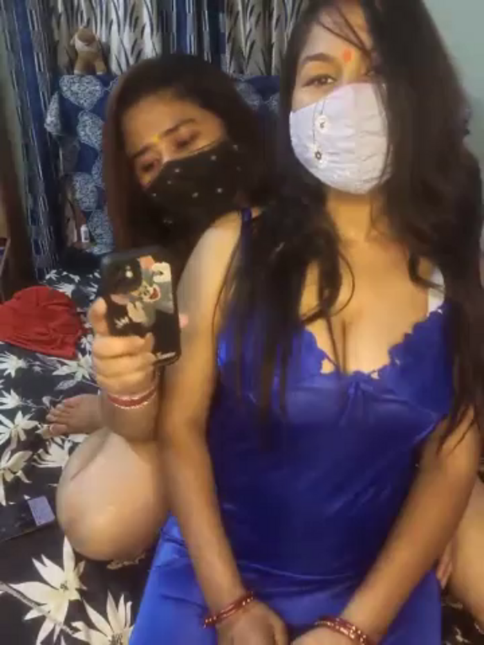 Indian_hotmilfs