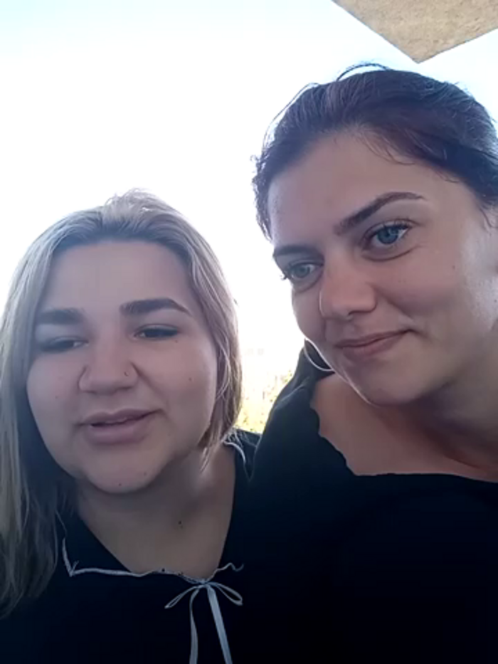 Leya__Droit
