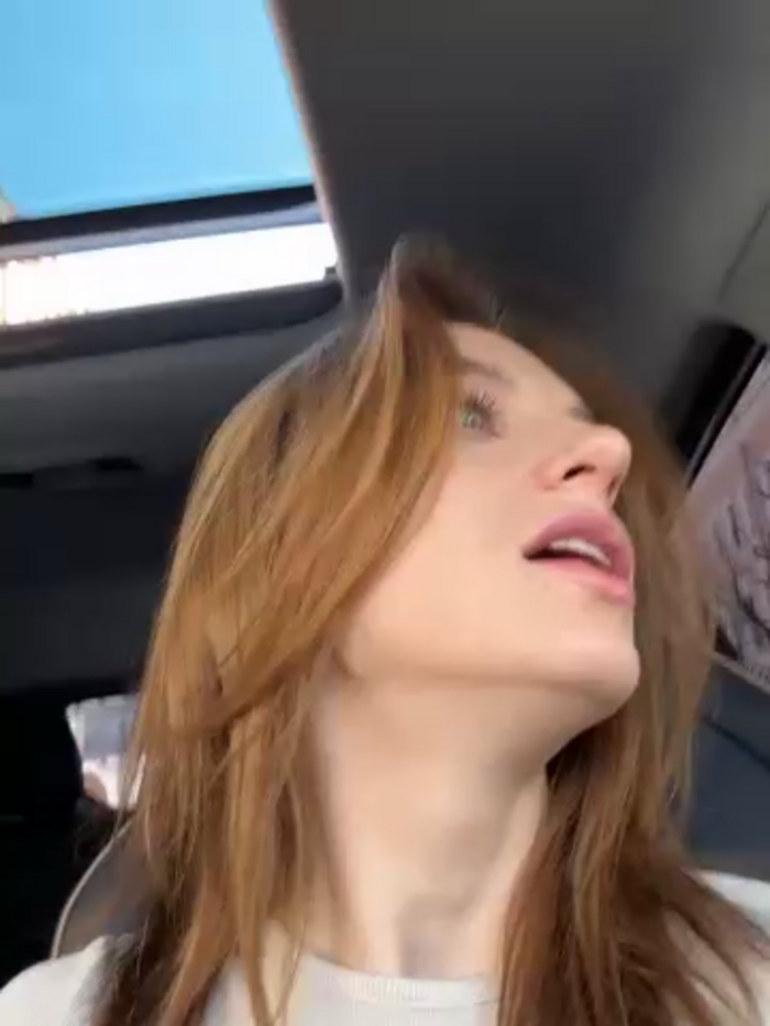 -AngelAri-