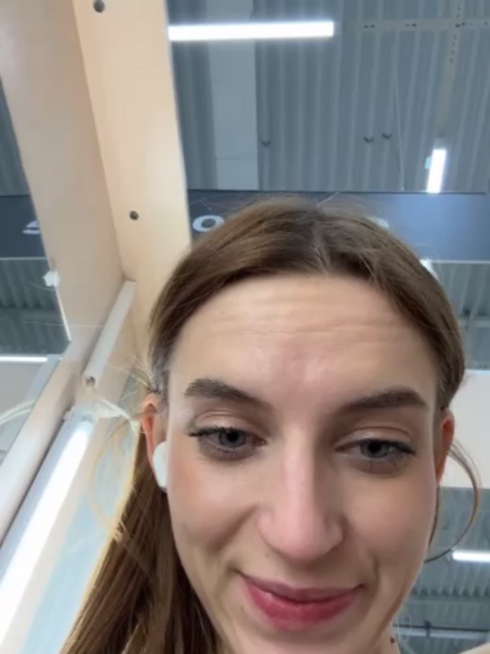 -AngelAri-