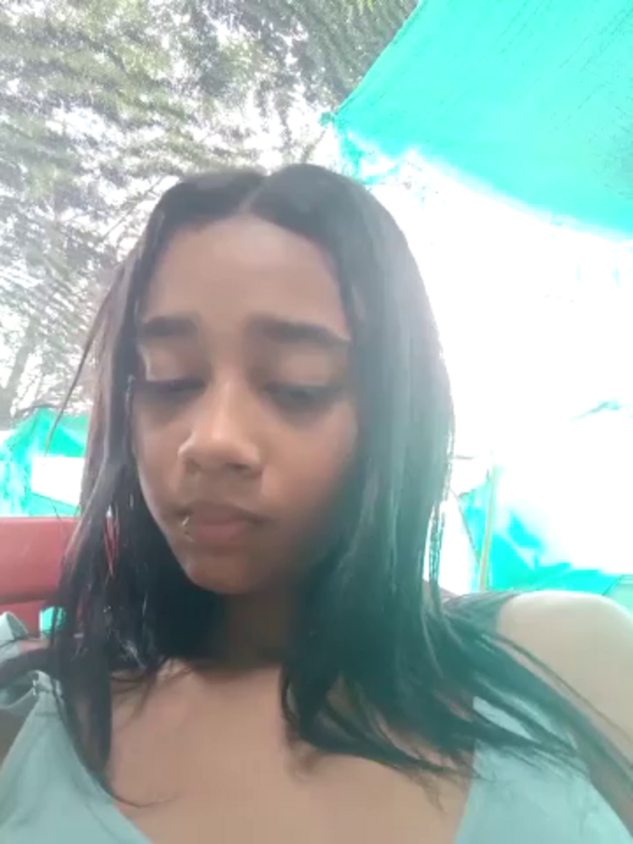 Zoe_Sweett18