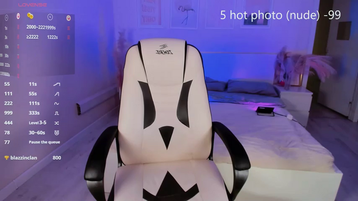 StephanieBoobs