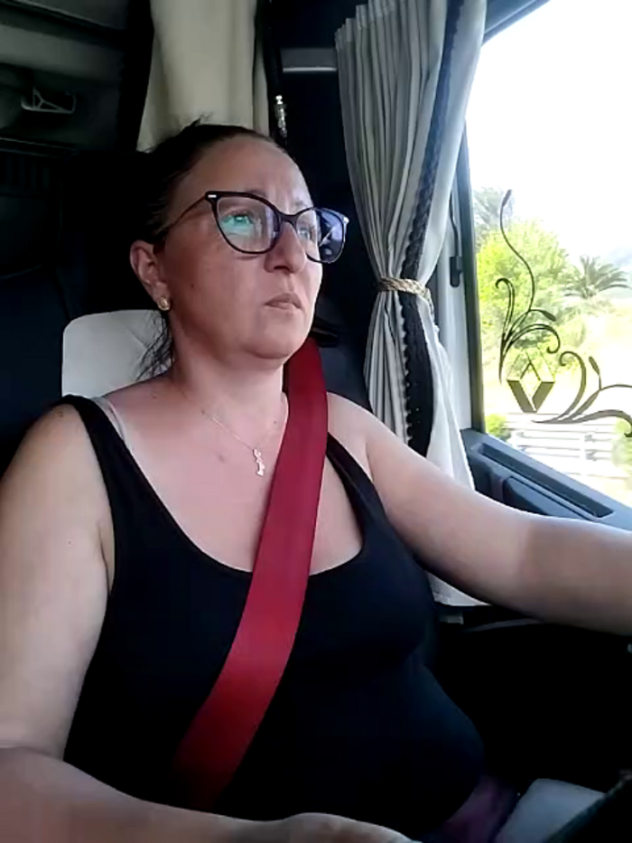 Milfa_nimfomana
