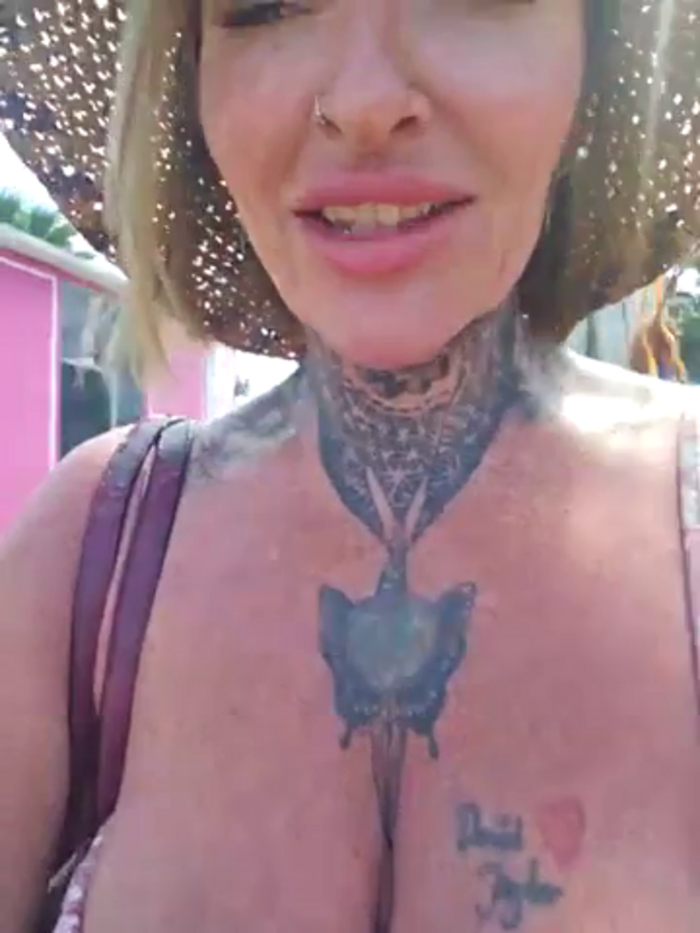 YourMommyBlair