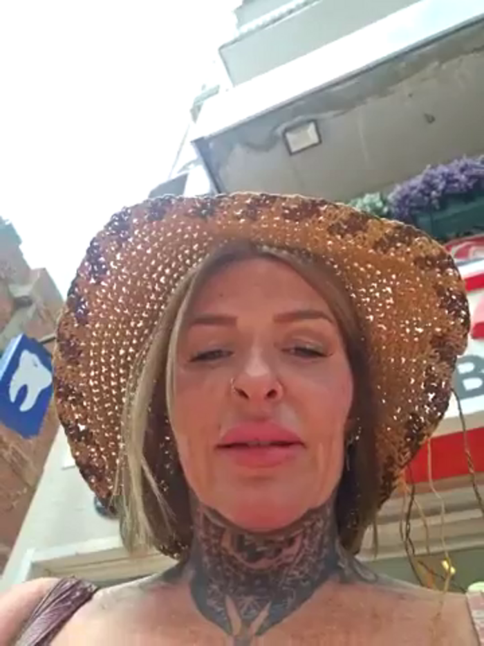 YourMommyBlair