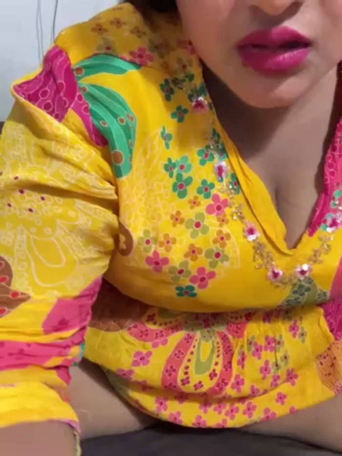Ayesha_mahi