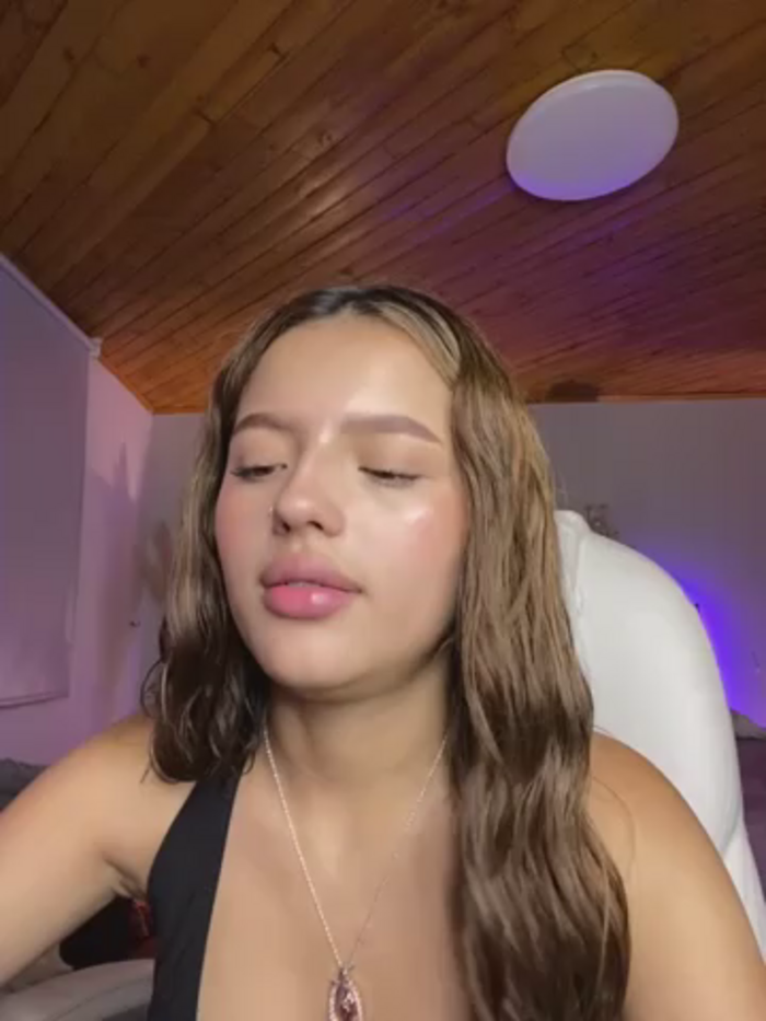 Sofia18_pinkk