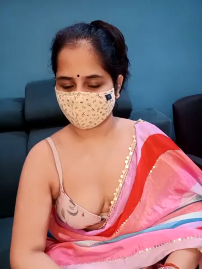 delstrip_couple