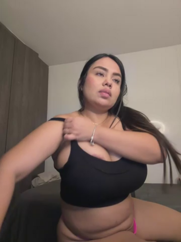 valeria2019hot