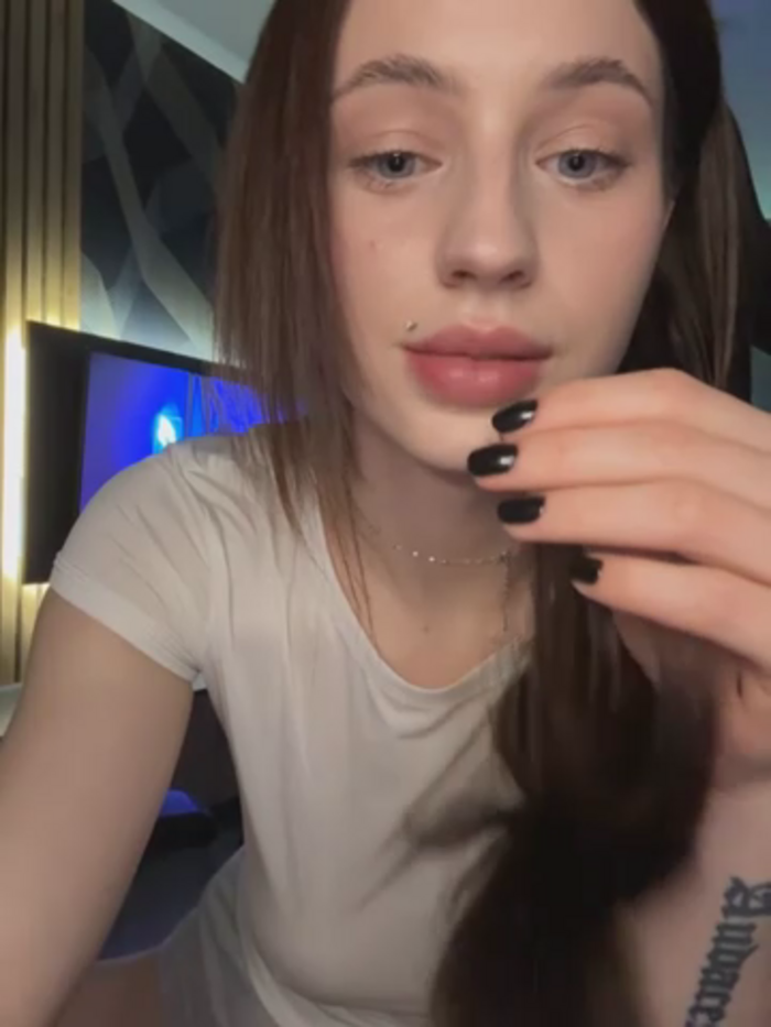 Camilla_Railian