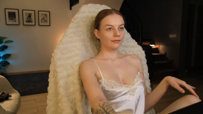 LadyInBad