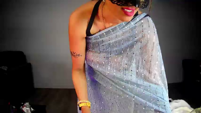 Ravishing_Roma