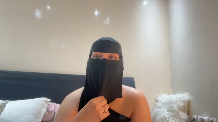 jyjyelamira