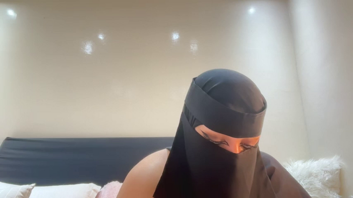 jyjyelamira