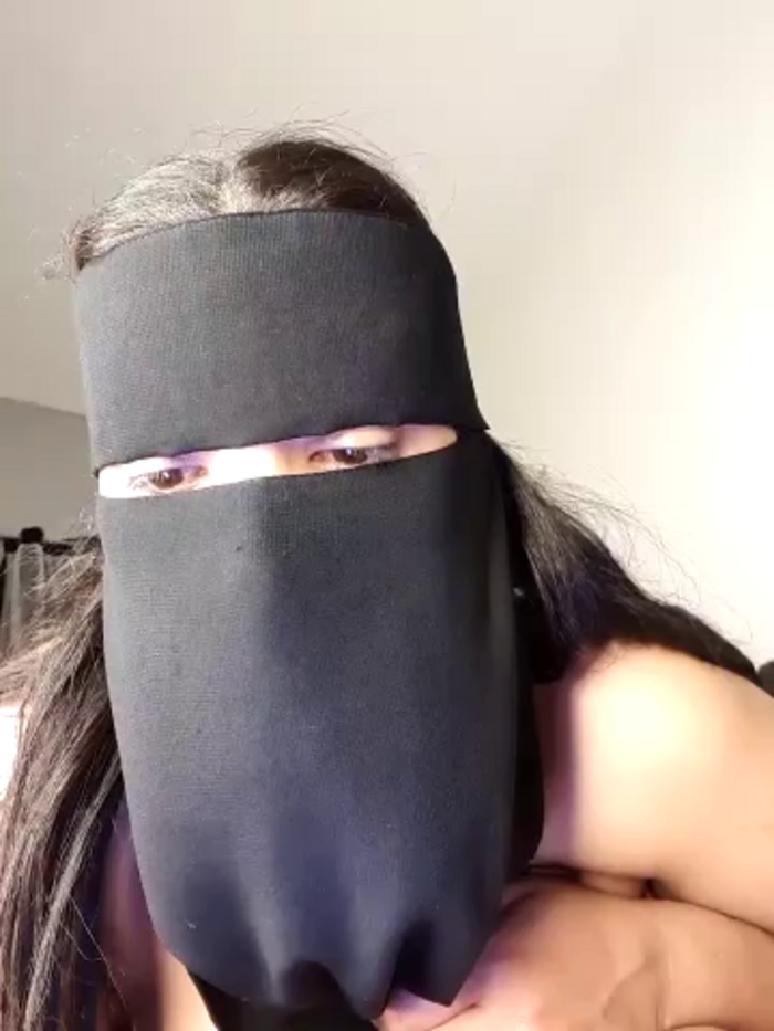 leila-sex