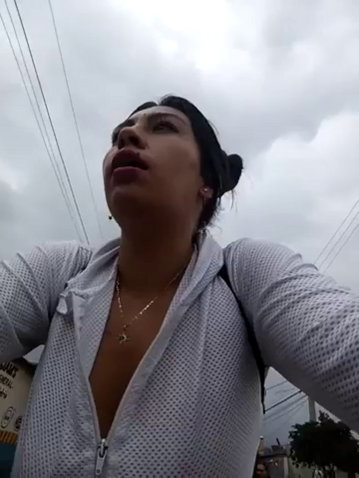 LIZ-06_