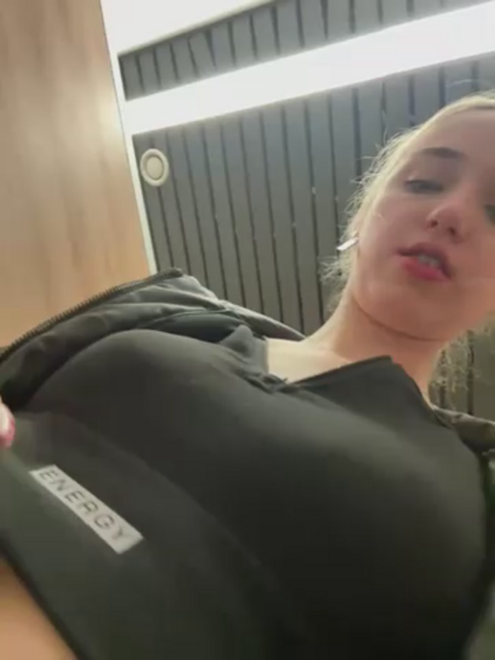 DollyTall