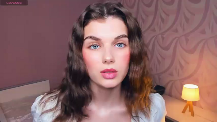 FloraDobb