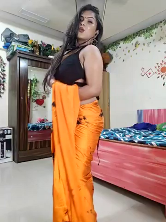 Hot_joya1
