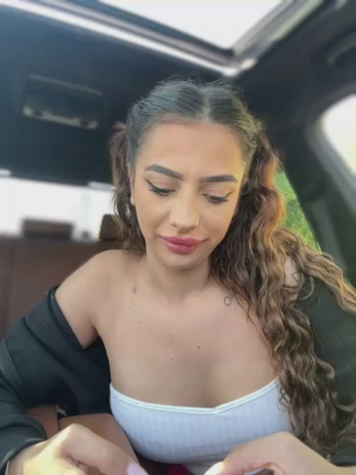 LaraVegas_