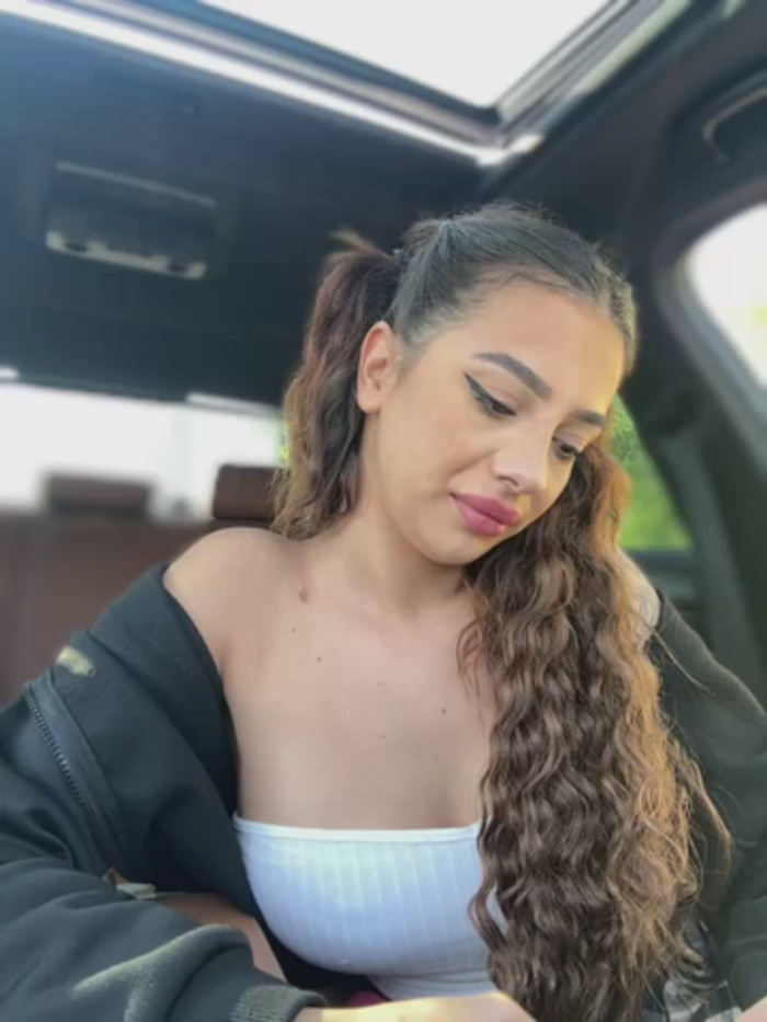 LaraVegas_