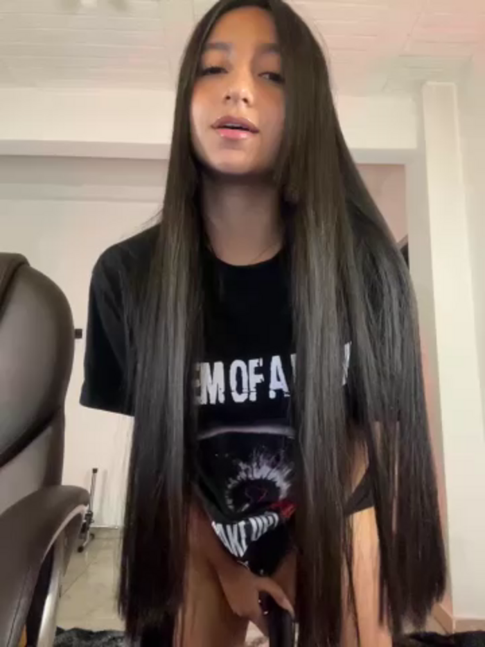 aly_golden_