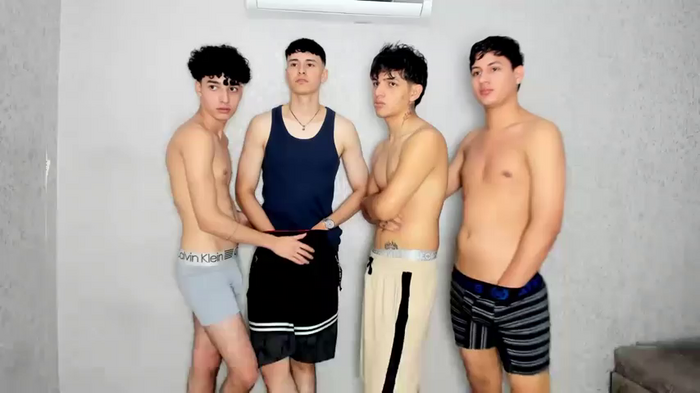 pelusos_mens