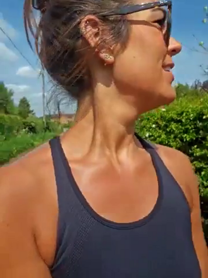 TheGirlNextDoor_33